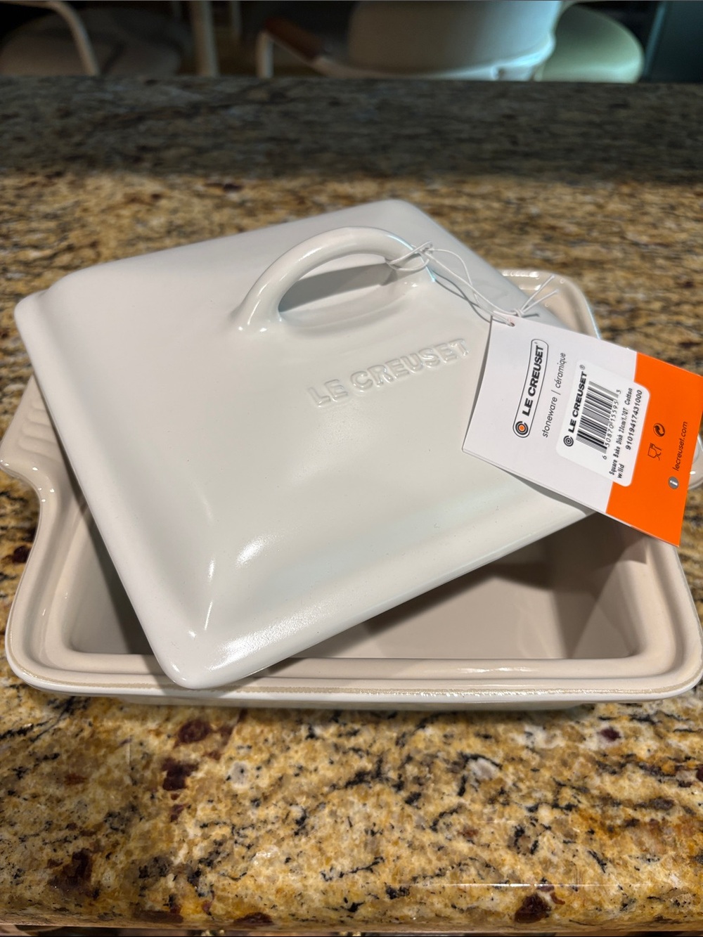 Le Creuset White Stoneware Covered Butter Dish with Handle